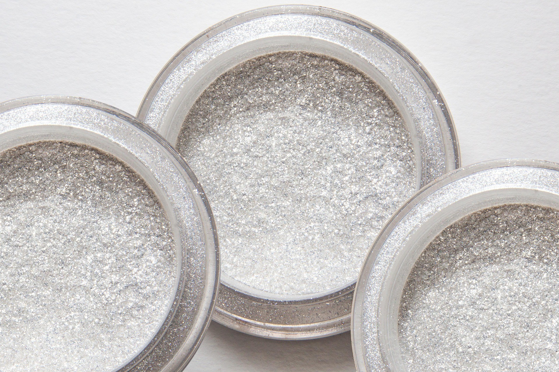glitter-powder-186829_1920